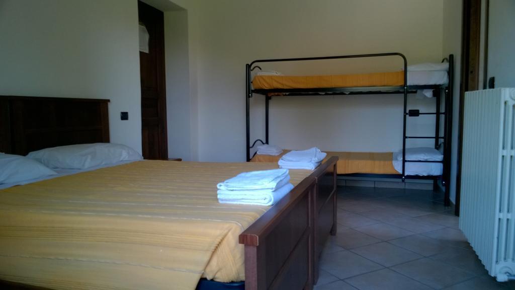 Agriturismo Za Beata Bed & Breakfast Penna Sant'Andrea Luaran gambar