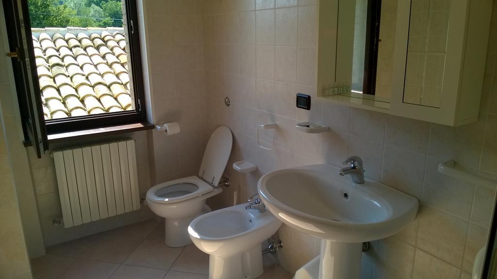 Agriturismo Za Beata Bed & Breakfast Penna Sant'Andrea Luaran gambar